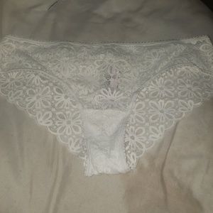 Victoria's Secret Intimates & Sleepwear - Victoria secret cheeky large Victoria's Secret Intimates & Sleepwear - Victoria secret cheeky large